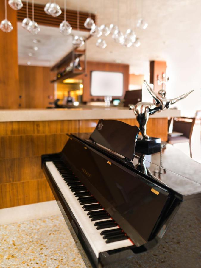 Hotel de apartamente Ribarska Koliba 4*